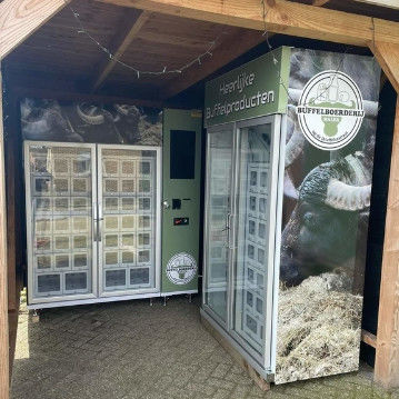 ক্যাশ পেমেন্ট সিস্টেমের সাথে স্টিকার লকার ভেন্ডিং মেশিন কাস্টমাইজ করুন R290 রেফ্রিজারেন্ট